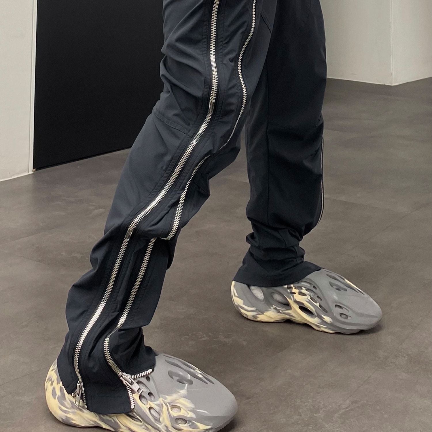 Men's Hip-Hop High Street Style Trousers Multi-Zipper Unisex Nylon Casual Pants