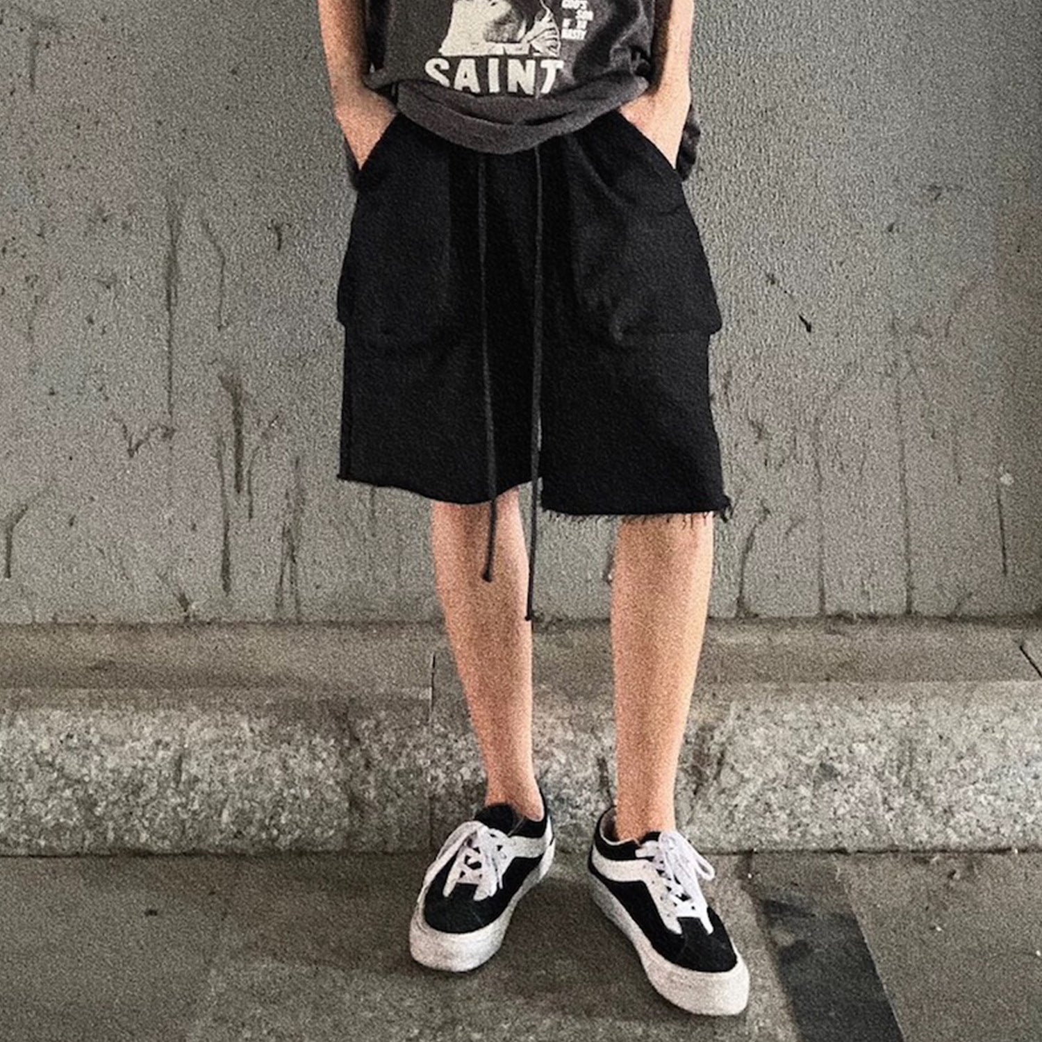 Men's And Women's Spring And Summer Three-dimensional Layered Pocket Micro-drop Shorts Unisex Casual Pants