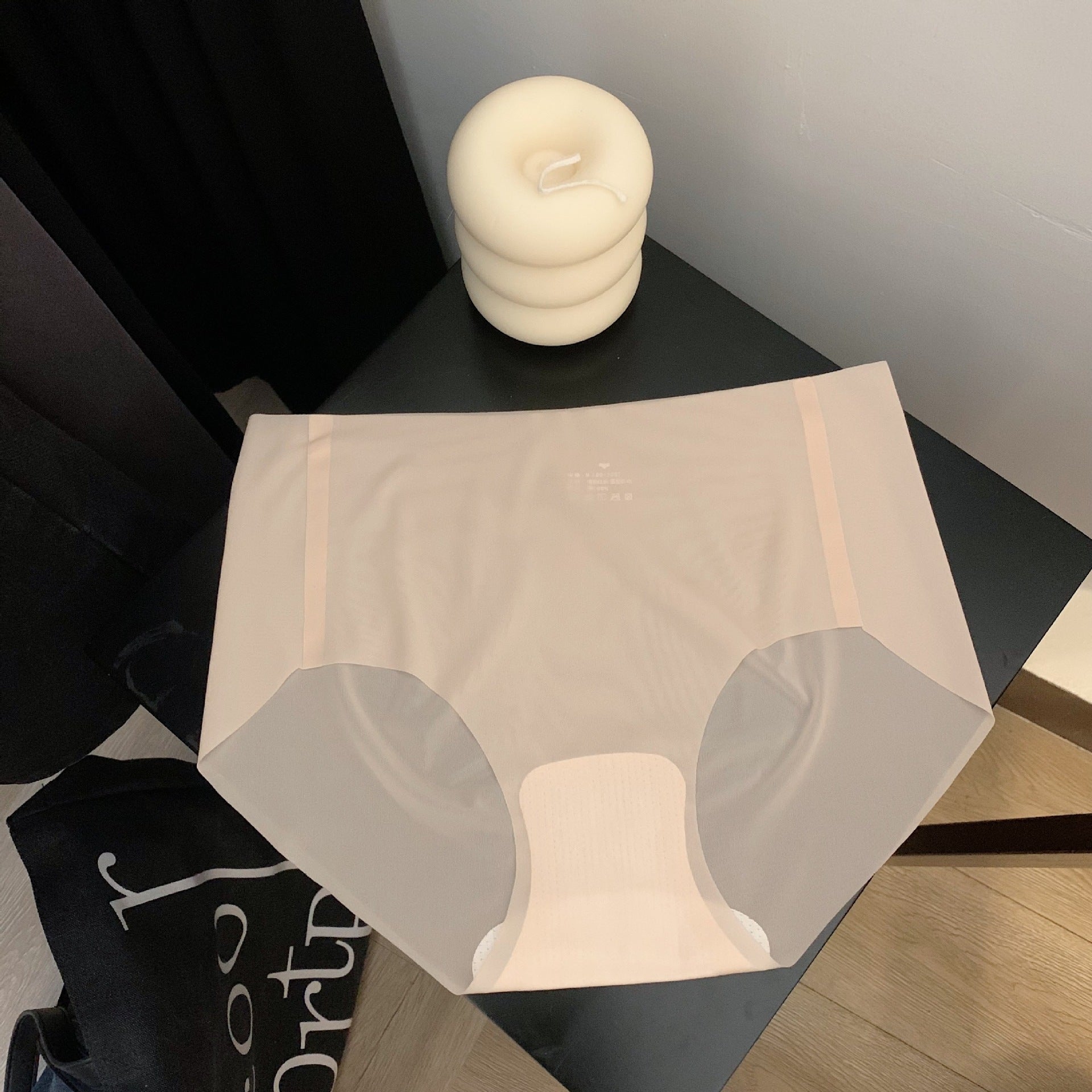 Girls Naked Sense Ice Silk Traceless Underwear 7A Bacteriostatic Long Crotch Cotton 2025 New Mask Pants Ladies Briefs