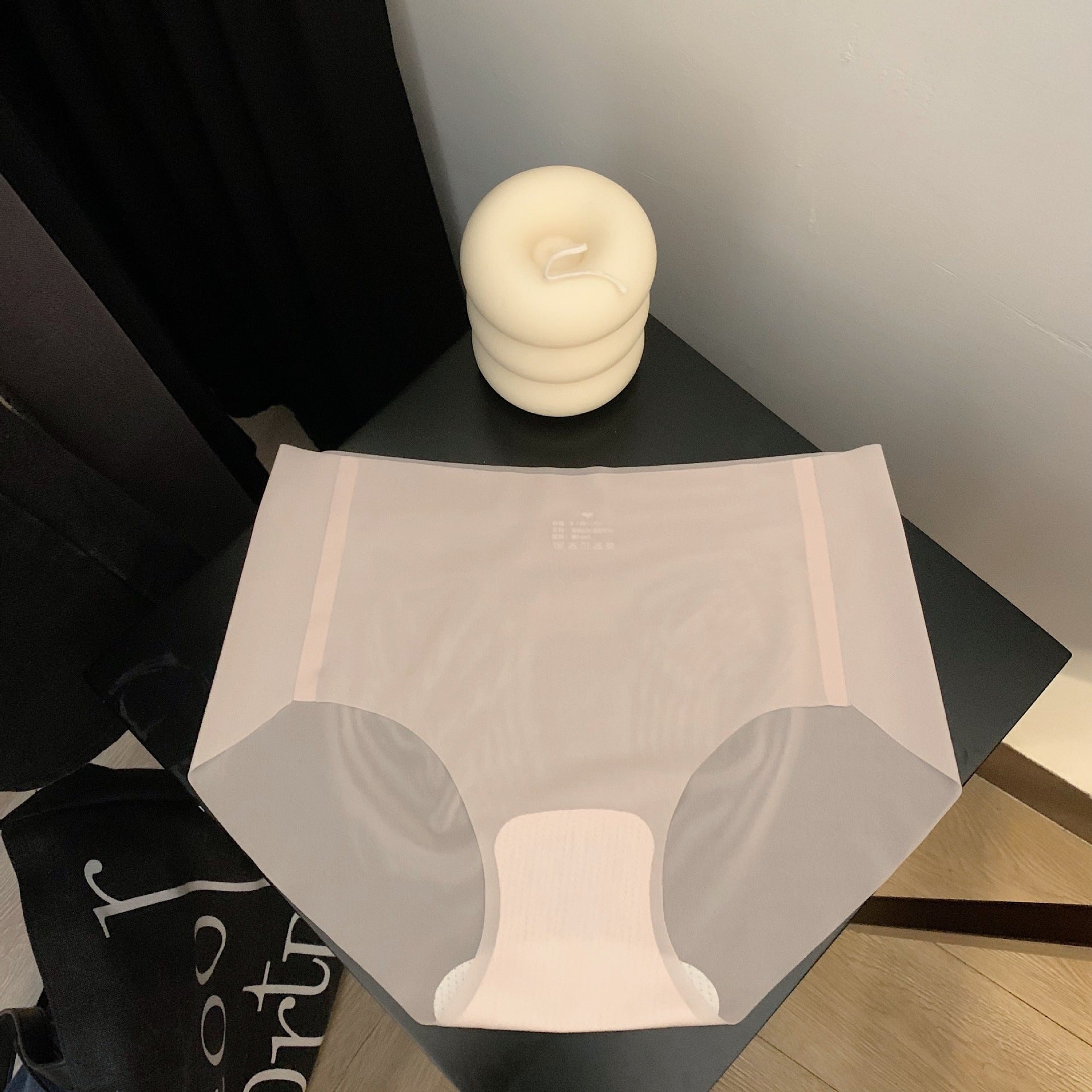 Girls Naked Sense Ice Silk Traceless Underwear 7A Bacteriostatic Long Crotch Cotton 2025 New Mask Pants Ladies Briefs