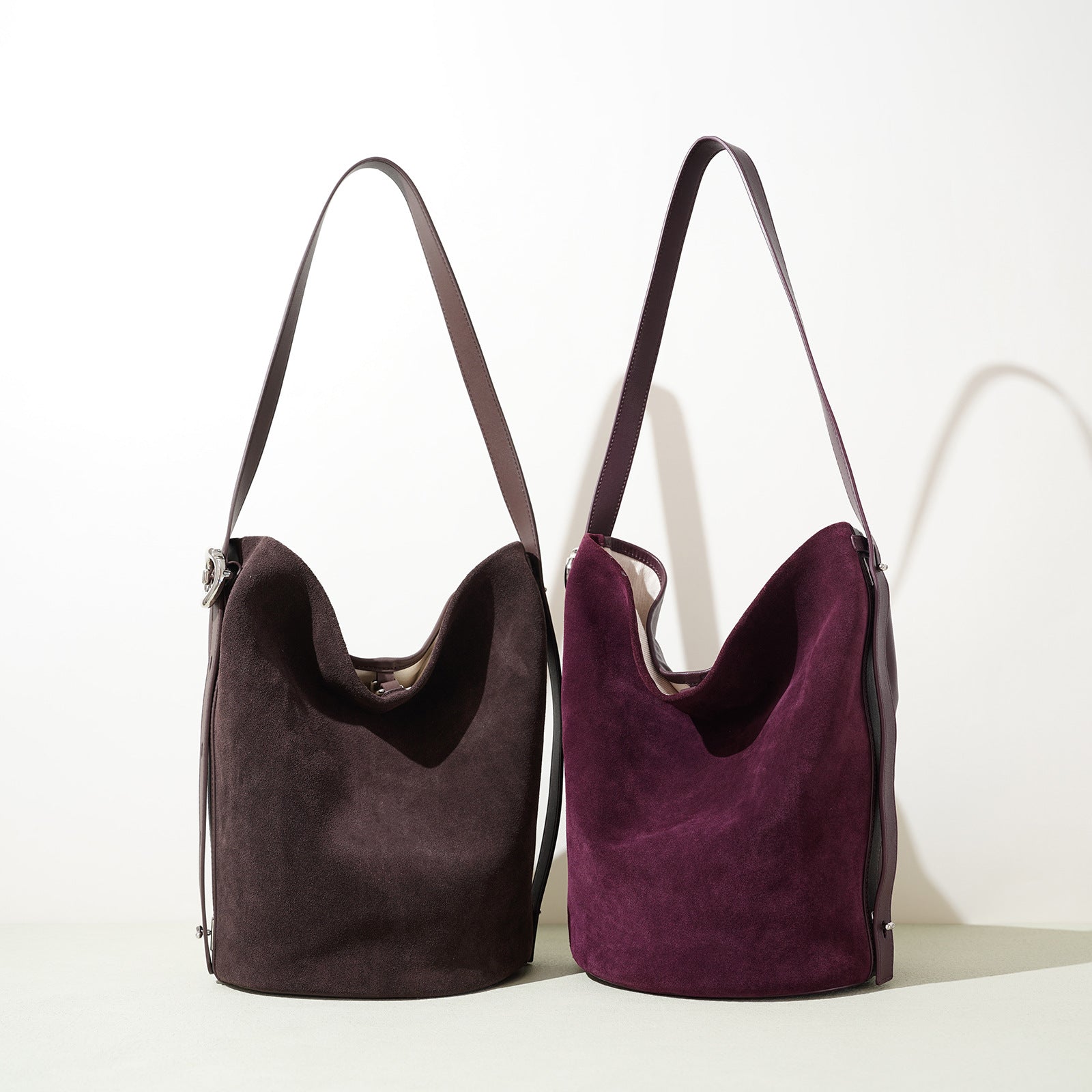 Frosted Cowhide Bucket Bag - Exquisite Simple Retro Crossbody Autumn Winter 2025