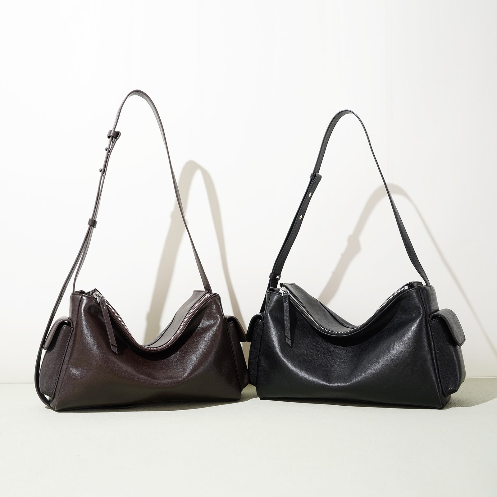 Retro Hobo Baguette Bag - Niche Cowhide Light Luxury High-end Crossbody Autumn 2025