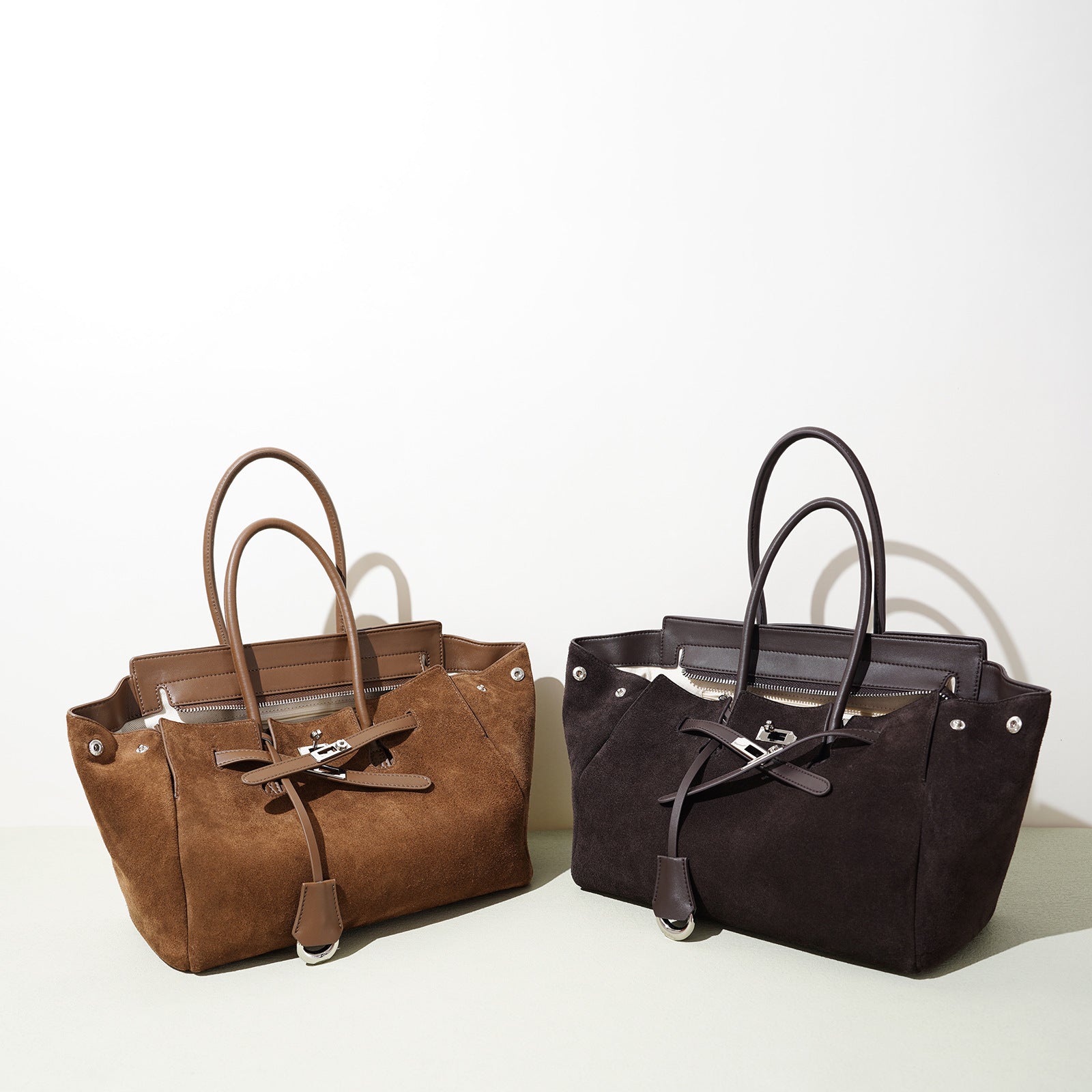 Niche Design Leather Handbag - Large Capacity Commuter All-match Crossbody 2025