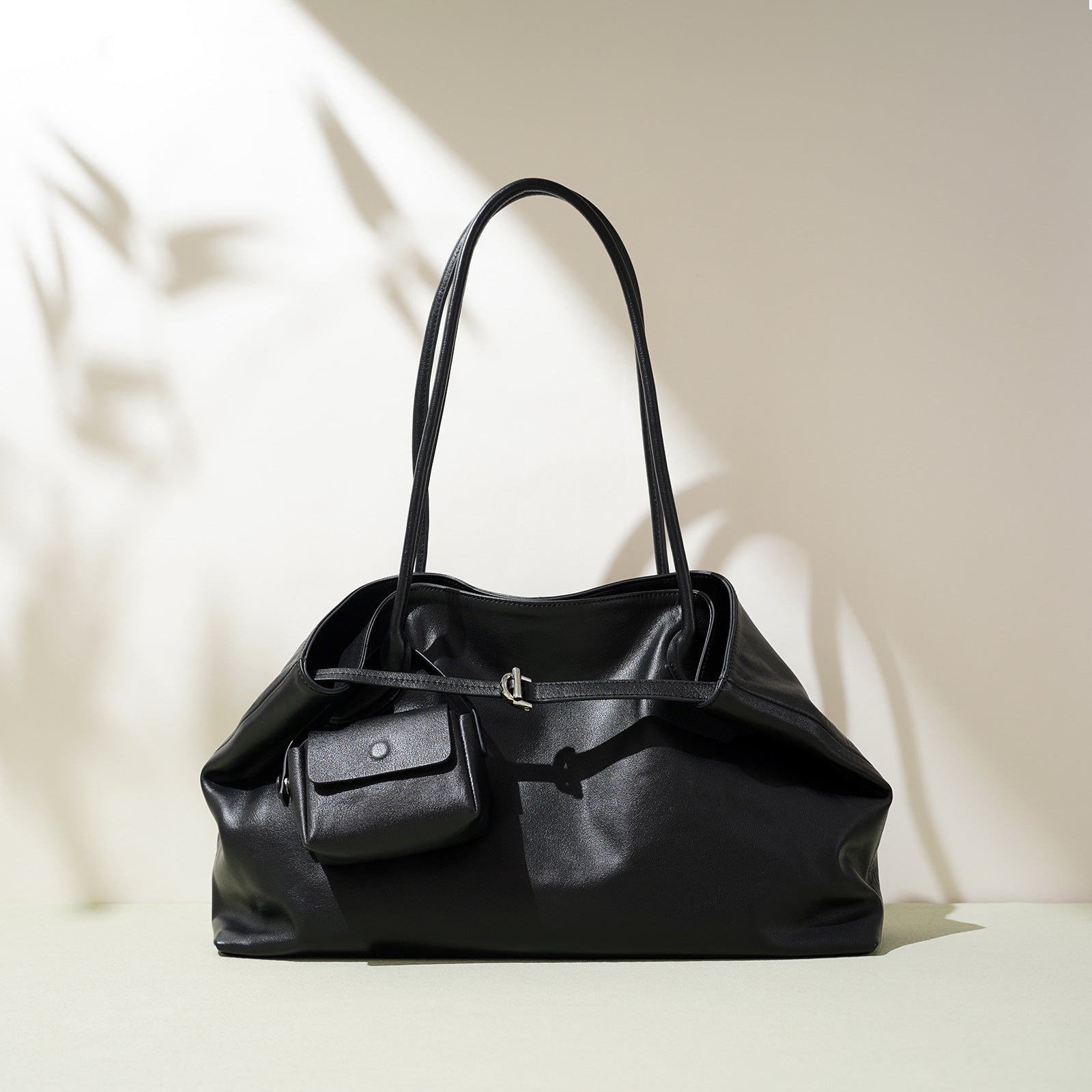 Fashionable Leather Shoulder Bag - Niche Design Large Capacity Casual Tote 2025