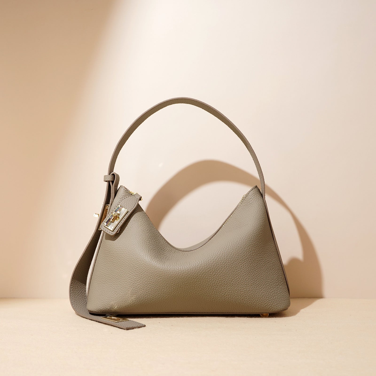 Togo Cowhide Pillow Bag - High-end Niche Design Shoulder Handbag Spring 2025