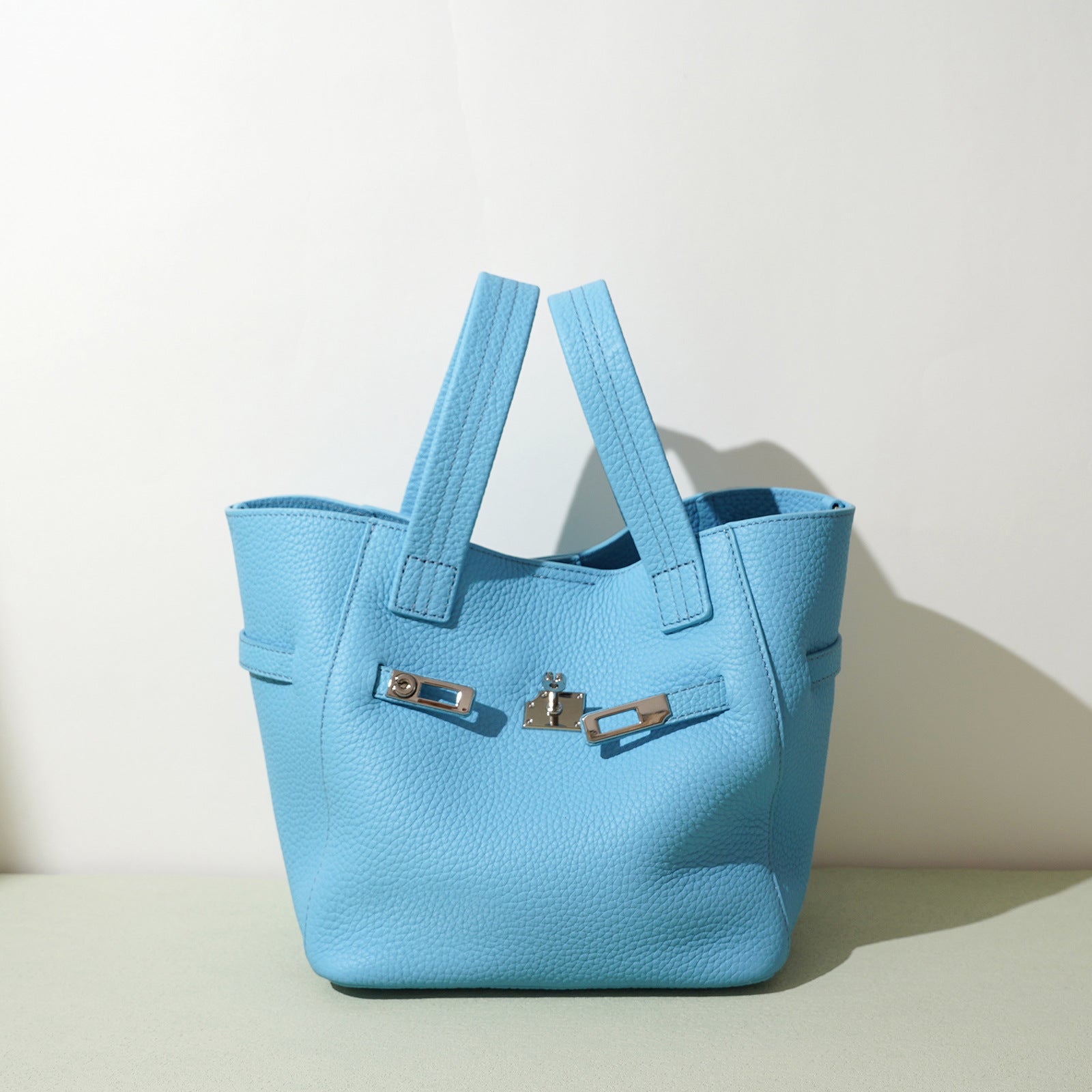 Leather Vegetable Basket Bag - Niche Lock Crossbody Handbag 2025
