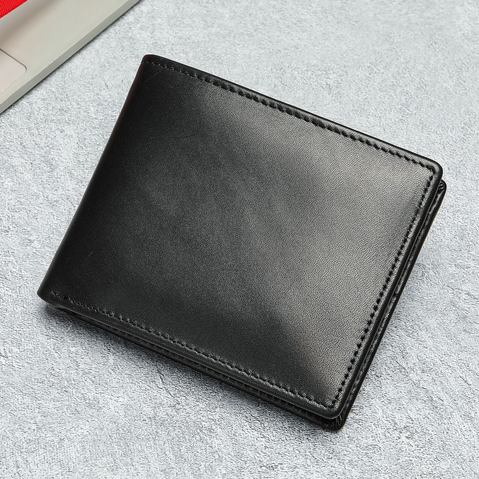 Men's Wallet Top Layer Cowhide Short Horizontal Wallet Genuine Leather Vintage Wallet Men's Bank Card Bag