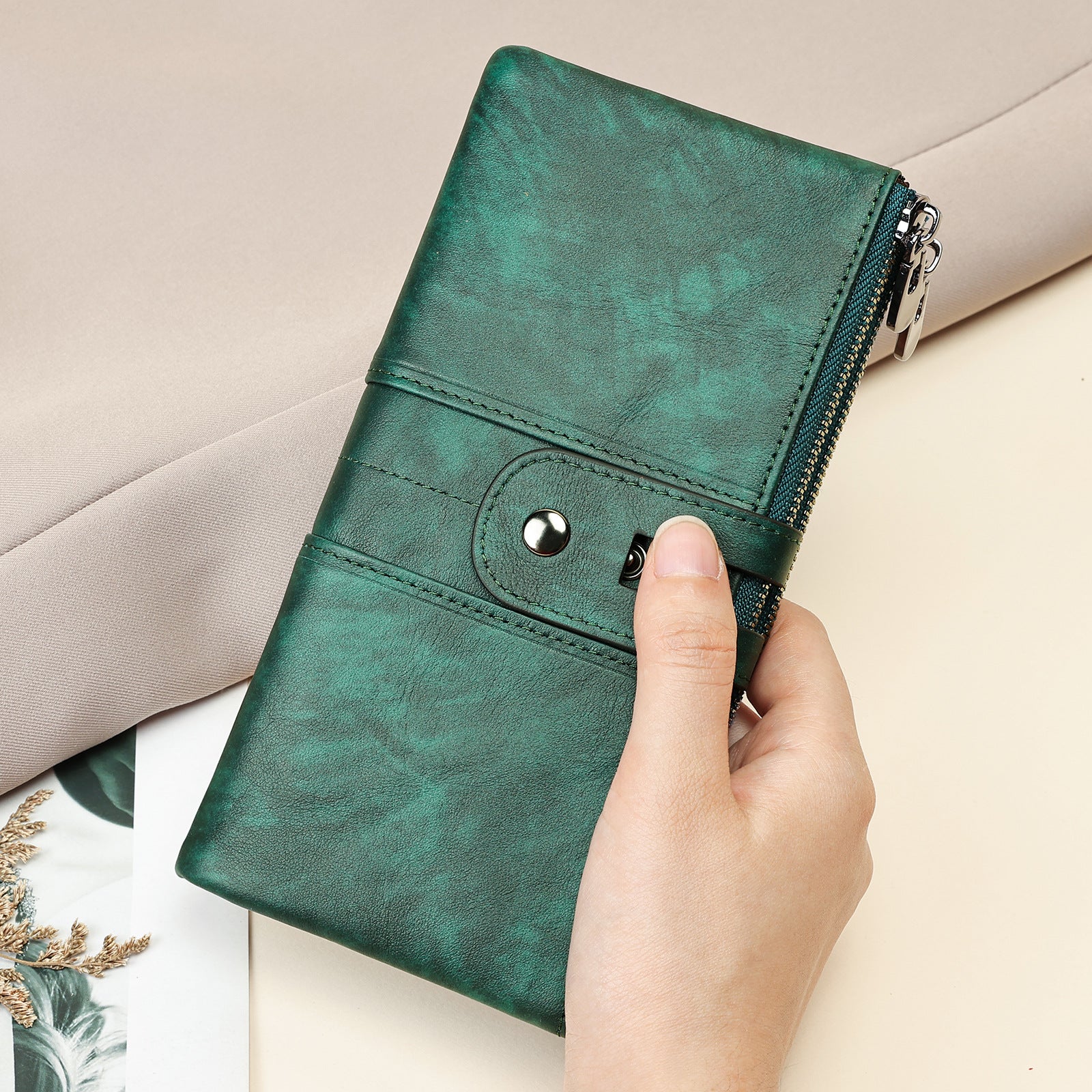 Anti-magnetic Retro Genuine Leather Wallet Long Women's Clutch High-end Multi-functional First-layer Cowhide Wallet