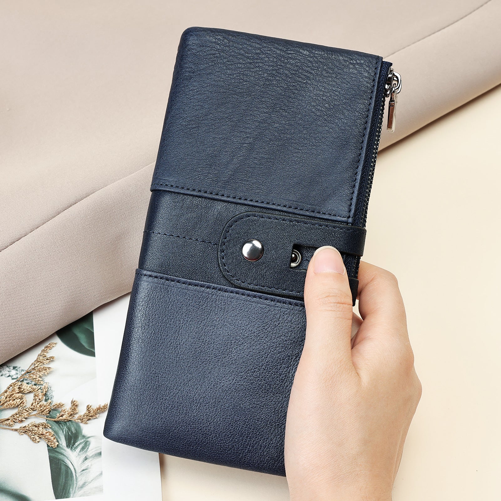 Anti-magnetic Retro Genuine Leather Wallet Long Women's Clutch High-end Multi-functional First-layer Cowhide Wallet